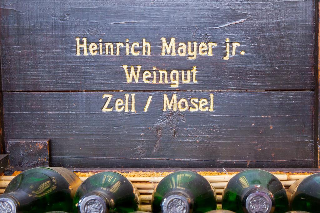 Mayer'S Weinhotel Zell Eksteriør billede