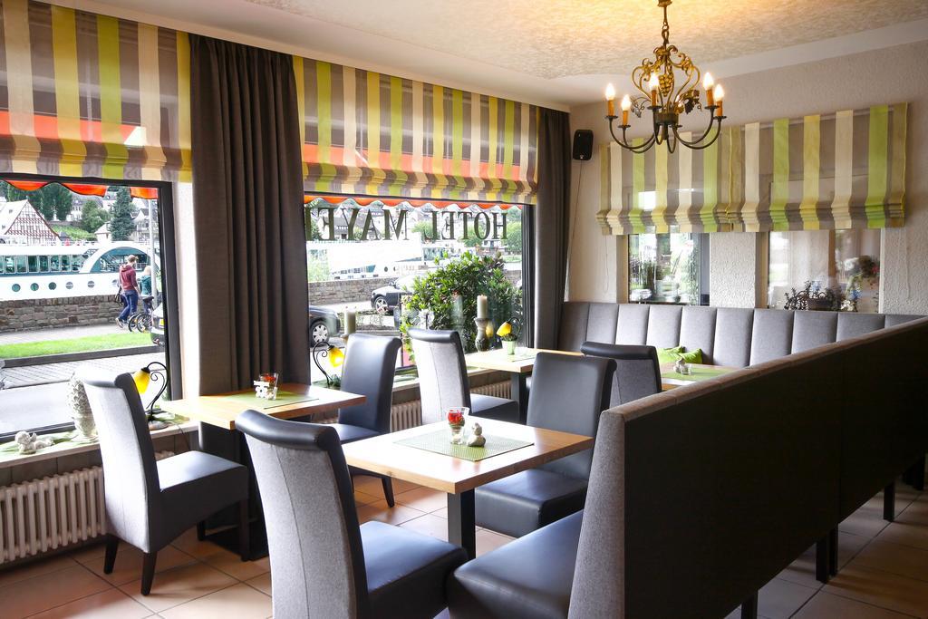 Mayer'S Weinhotel Zell Eksteriør billede